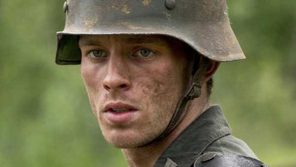 Stasera in TV: In prima assoluta su Rai3 il film drammatico "Il Disertore" - Diretto da Florian Gallenberger con Jannis Niewöhner e Malgorzata Mikolajczak