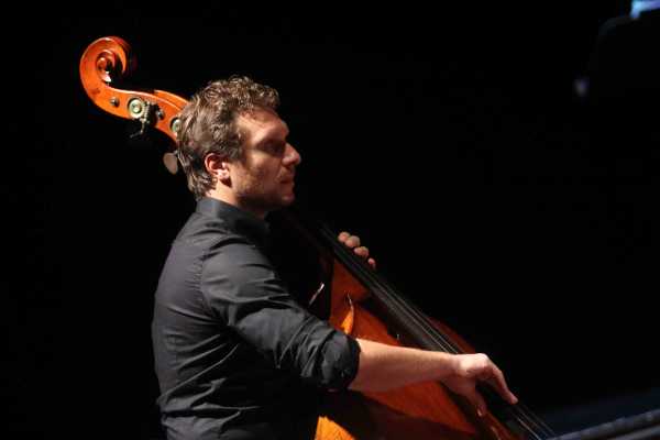 Wellber dirige i solisti del Teatro Massimo. In programma musiche di Prokofiev, Schnittke, Stravinsky