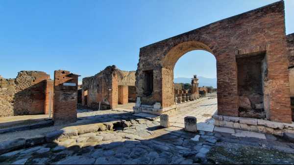 LUNEDÌ la riapertura del sito di POMPEI E DEL MUSEO di STABIA LIBERO D’ORSI