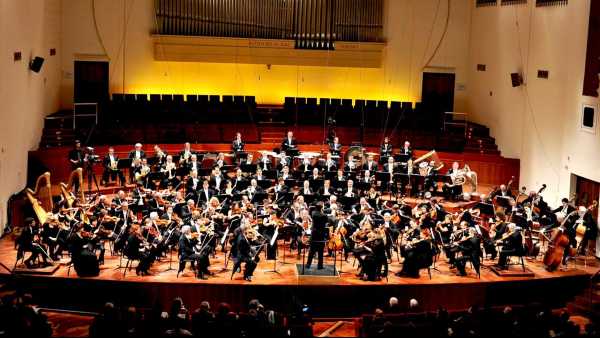 Oggi in TV: Su Rai5 (canale 23) "Amore in musica" - La maratona musicale di sette grandi direttori con l'Orchestra Rai