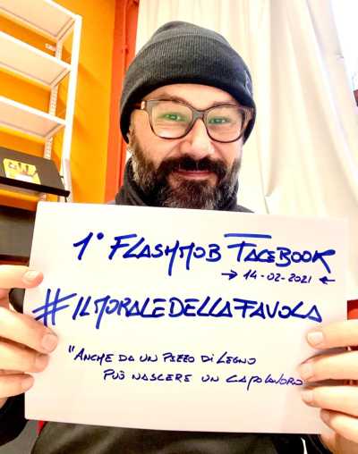 Social: su Facebook il flashmob “Il Morale della Favola”, da un'idea di riciclo del legno di scarto
