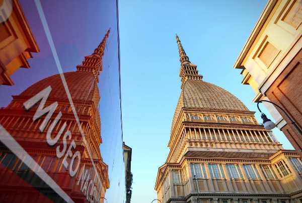 Riapre il Museo Nazionale del Cinema e propone "Backstage. Incontri con i conservatori" alla scoperta del patrimonio del museo