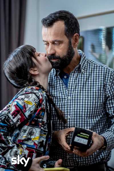GENITORI Vs INFLUENCER di Michela Andreozzi - A Pasqua su Sky Cinema e NOW TV