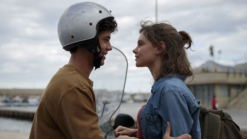 SULLA STESSA ONDA - Il trailer e le prime immagini del film di Massimiliano Camaiti