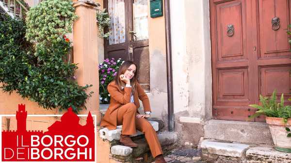 Oggi in TV: Il "Borgo dei Borghi" si sceglie su RaiPlay - La sfida tra le bellezze italiane con Camila Raznovich, su Rai3