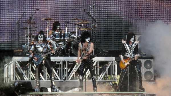 Stasera in TV: "Ghiaccio bollente" con i Kiss - Su Rai5 (canale 23) per "Rock Legends"
