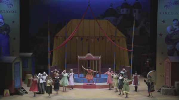 Stasera in Tv: L'Elisir d'amore in prima visione su Rai5 (canale 23) - L'opera di Donizetti del Teatro Petruzzelli di Bari