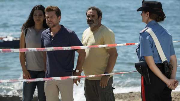 Stasera in TV: Su Rai1 Claudio Gioè protagonista di "Màkari" - Serie tv in quattro prime serate da lunedì 15 marzo