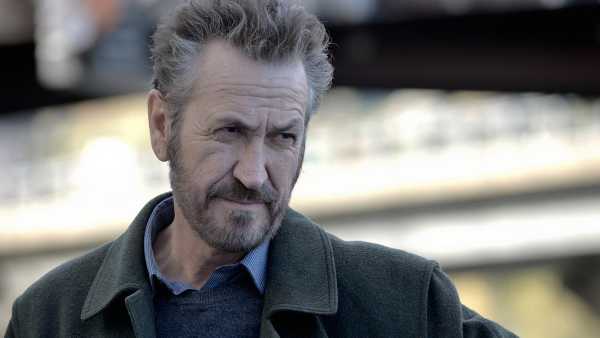 Stasera in Tv: Torna Marco Giallini in "Rocco Schiavone" - In onda mercoledì 17 e mercoledì 24 marzo su Rai2. La prima puntata in anteprima su RaiPlay da lunedì 15 marzo.