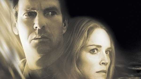 Stasera in Tv: "Oscure presenze a Cold Creek" su Rai4 - Nel cast Dennis Quaid, Sharon Stone e Kristen Stewart