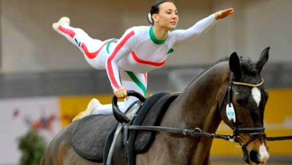 Oggi in TV: A #Explorers Community la campionessa di volteggio Stella Comunale - Su Rai Gulp (canale 42) e su RaiPlay