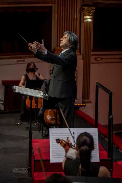 Da oggi in streaming il Concerto del Maestro Muti, anteprima del Campania Teatro Festival