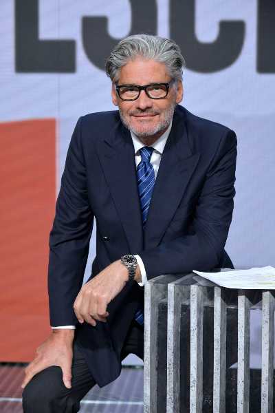 Stasera in TV: A "DRITTO E ROVESCIO" Paolo Del Debbio intervista LUCA ZAIA . Tra i temi: le nuove chiusure e la corsa ai vaccini
