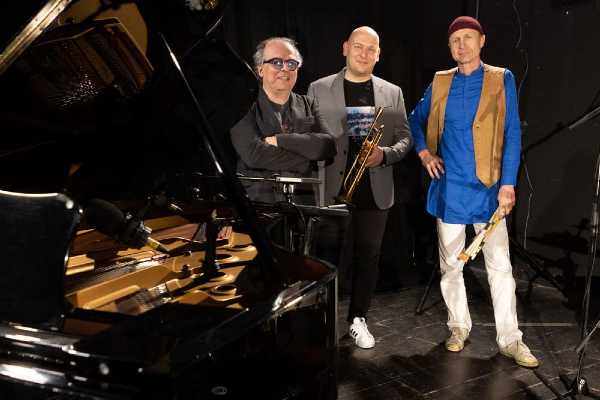 È online il video dell’evento in diretta streaming “ITALIAN SPIRIT: LIVE STREAMING IN TOKYO” del duo jazz MARCO VEZZOSO e ALESSANDRO COLLINA