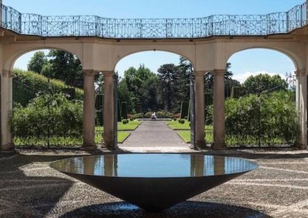 Oggi in TV: Con Tgr "Bellitalia" alla scoperta di splendide residenze storiche - Villa Panza a Varese, Villa Piercy in Sardegna e nelle Madonie con Claudio Gioè