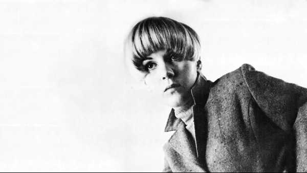 Oggi in TV: Caterina Caselli – Diamoci del tu - Su RaiPlay lo show andato in onda nel 1967