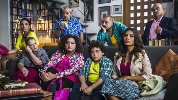 Oggi in TV: "Troppo napoletano", una commedia per Rai2 - Con Serena Rossi e il duo comico Gigi e Ross
