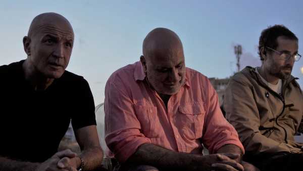 Stasera in TV: Su Rai3 "L'Odissea" di Domenico Iannacone - Una serata evento con il film-documentario sulla disabilità mentale