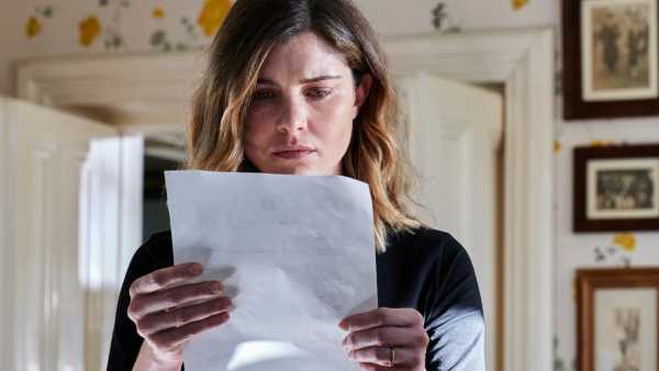 Stasera in TV: Si conclude su Rai1 l'action-thriller "La Fuggitiva" - Con Vittoria Puccini, Eugenio Mastrandrea e Pina Turco