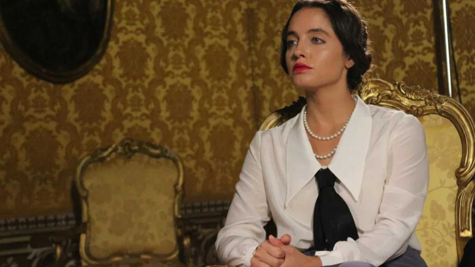 Stasera in TV: Su Rai Storia (canale 54) "Il segno delle donne" - Matilde Gioli è Vera Vergani