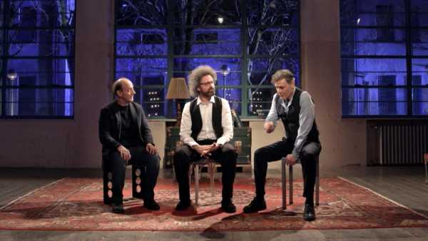 Stasera in TV: Ale e Franz "Fuori Tema" su Rai2 - Ospite della terza puntata: Simone Cristicchi