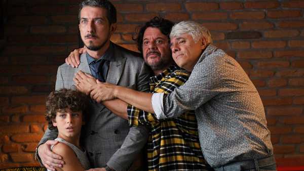 Oggi in TV: La prima serata di Rai Movie (canale 24) è in "Modalità aereo" - Con Paolo Ruffini, Violante Placido, Lillo e Dino Abbrescia