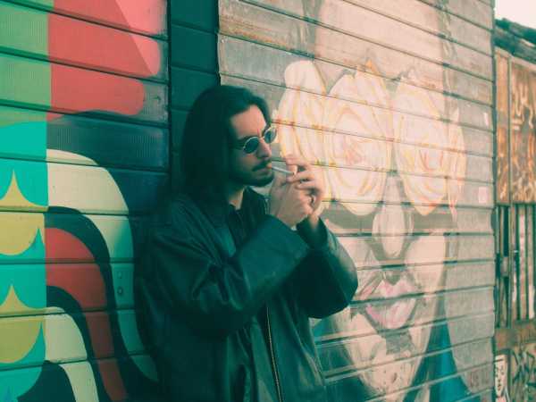 La sognante malinconia indie di Veracrvz nel nuovo singolo "Crepe"