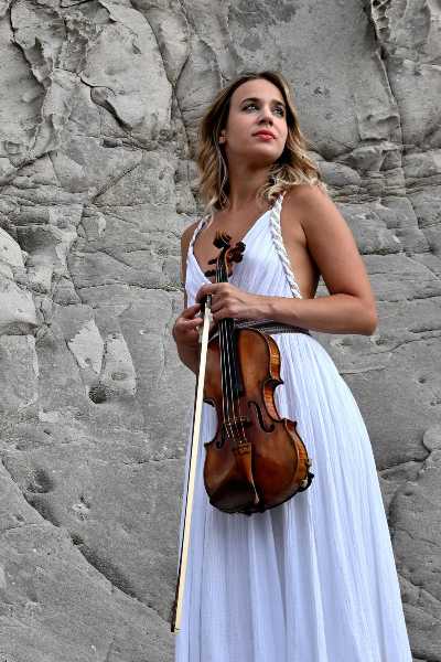Festivalflorio: tra gli ospiti anche Anna Tifu, star del violino internazionale Festivalflorio: tra gli ospiti anche Anna Tifu, star del violino internazionale