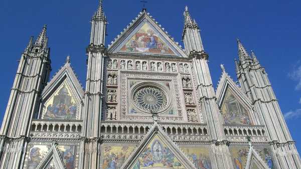Oggi in TV: Il "Viaggio in Italia" di Rai Storia (canale 54) - Alla scoperta del Duomo di Orvieto