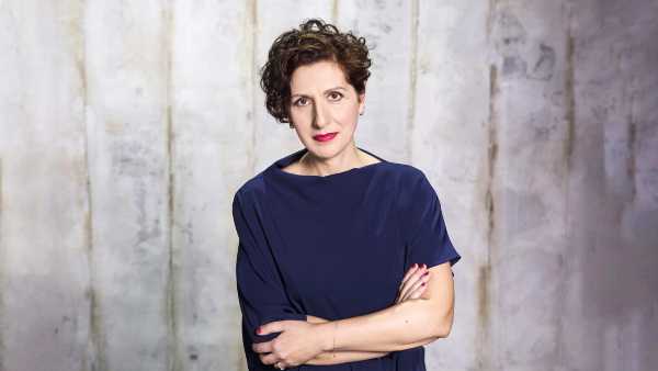 Stasera in TV: Su Rai3 torna "Sopravvissute", storie di dipendenza affettiva Le vicende di Patrizia e Jolanda, con Matilde D'Errico