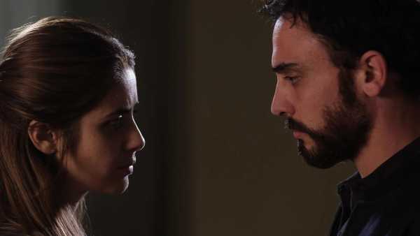 Oggi in TV: "Chiamami ancora amore" su Rai1 - Protagonisti Greta Scarano, Simone Liberati e Claudia Pandolfi