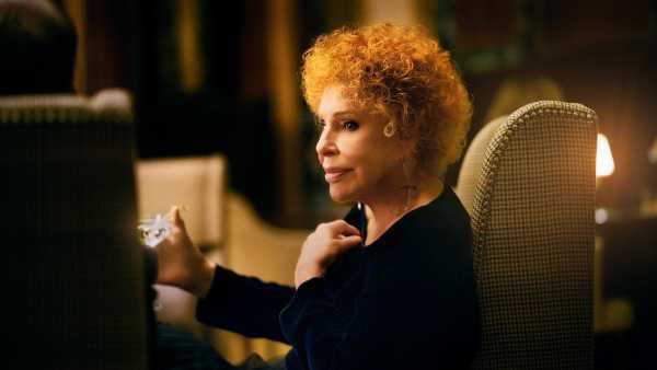 Stasera in TV: Ritorna su Rai1 "La compagnia del cigno 2" - Guest star della puntata Ornella Vanoni