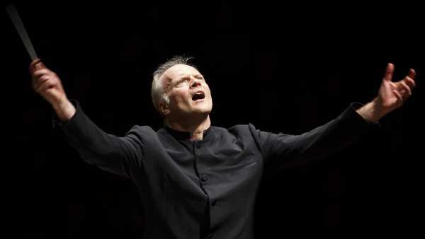 Oggi in TV: L'Orchestra della Toscana e il Maestro Noseda - Su Rai5 (canale 23) Respighi, Haydn e Brahms