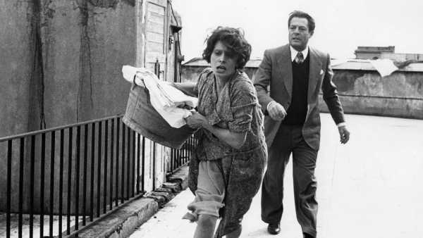 Oggi in TV: "Una giornata particolare" in ricordo di Ettore Scola - Su Rai Movie il film con Sophia Loren e Marcello Mastroianni
