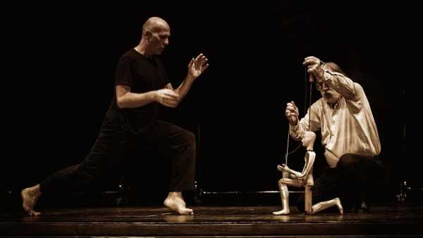 Stasera in TV: Domenica all'opera con il balletto. Su Rai5 (canale 23) "Nudità" ed "Esecuzioni"