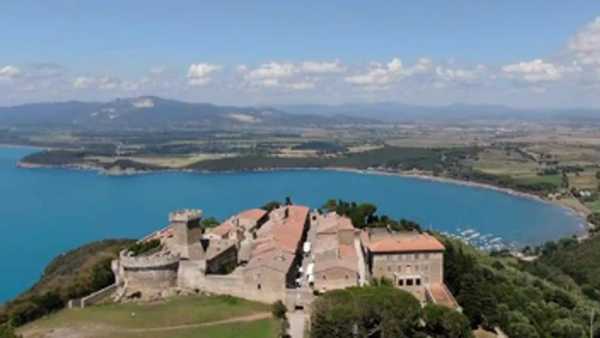 Oggi in TV: In Toscana con "Linea Blu", su Rai1 - Dal Golfo di Baratti all'area della Sterpaia