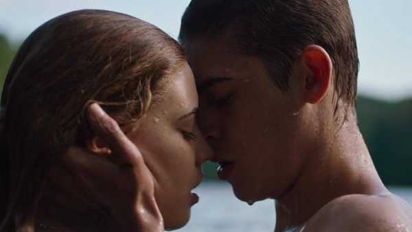 ggi in TV: Sabato sera romantico con "After" su Rai Movie - Basato sull'omonimo romanzo di Anna Todd