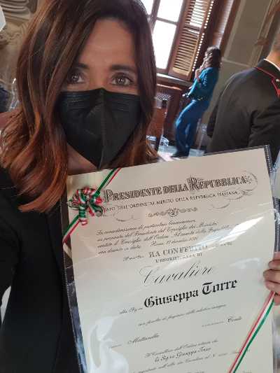 Alla pianista e compositrice siciliana GIUSEPPINA TORRE conferita l'onorificenza di Cavaliere dell'Ordine "AL MERITO DELLA REPUBBLICA ITALIANA"