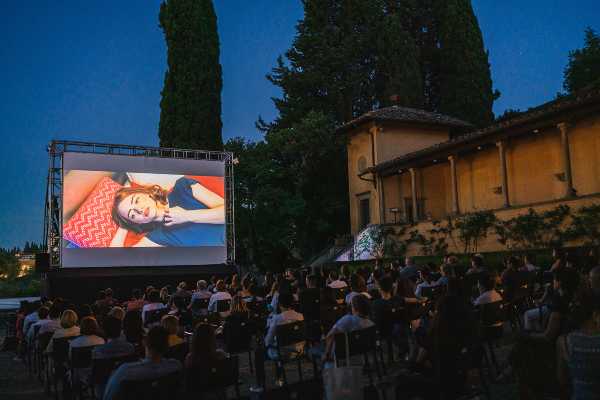 Torna 'Cinema in villa', l'arena estiva sulla Terrazza Belvedere del Giardino Bardini: proiezioni, anteprime, incontri con registri, attori e scrittori