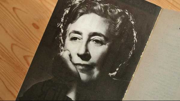 Oggi in TV: Agatha Christie vs. Hercule Poirot - Su Rai5 (canale 23) una difficile "inchiesta"