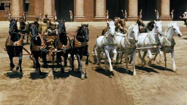 Stasera in TV: Su Rai Storia (canale 54) la grande corsa dei carri. In "a.C.d.C." uno sport leggendario