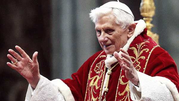 Oggi in TV: Benedetto XVI, un rivoluzionario incompreso - Su Rai Storia (canale 54) a 70 anni dall'ordinazione sacerdotale