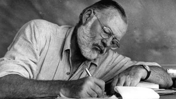 Stasera in TV: Sciarada, il circolo delle parole - Su Rai5 (canale 23) "Hemingway. Uno scrittore (1899-1929)"