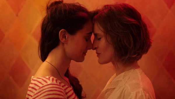 Stasera in TV: Nuovo Cinema Italia - Su Rai5 (canale 23) "Mamma + Mamma"