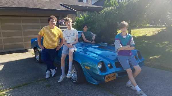 Stasera in TV: "Summer of '84" su Rai4 (canale 21) - Incontro "ravvicinato" con l'horror in prima e seconda serata