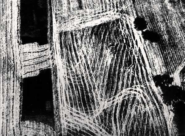 Arriva a Senigallia la mostra "Giacomelli / Burri Fotografia e immaginario materico"