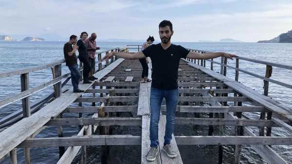 Stasera in TV: Il "Fuori Orario. Cose (mai) viste" di Rai3 - Il ferroviere con la macchina da presa