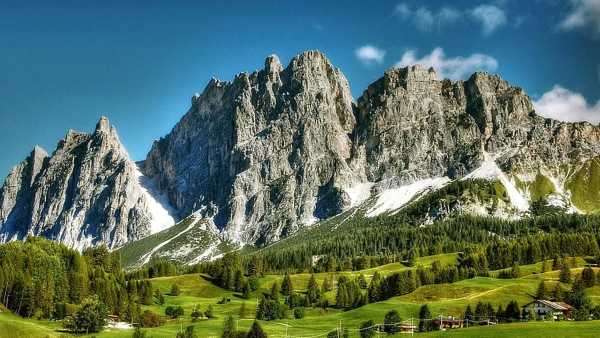 Stasera in TV: Cortina Segreta. Su Rai5 (canale 23) una città oltre i luoghi comuni