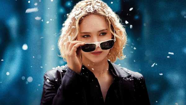 Stasera in TV: Jennifer Lawrence è "Joy" su Rai Movie (canale 24). Protagonisti anche Bradley Cooper, Robert De Niro e Isabella Rossellini.