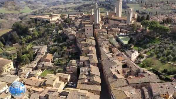 Oggi in TV: "Paesi che vai …" a San Gimignano. Su Rai1 con Livio Leonardi